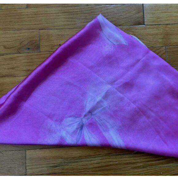 STEVE MADDEN PINK SILKY SCARF WRAP WHITE BOW ACCENTS - Picture 2 of 5